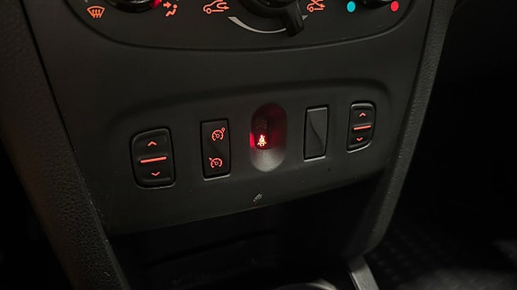 Dacia Logan 22 of 24