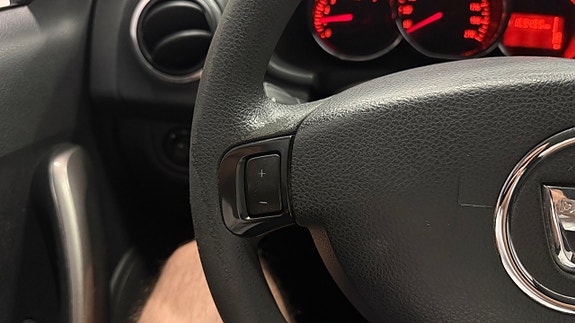 Dacia Logan 19 of 24