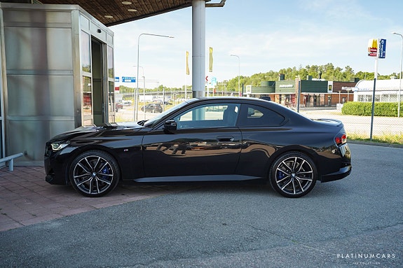 BMW M240i 13 of 16