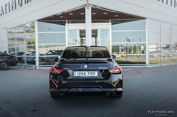 BMW M240i 4 of 5