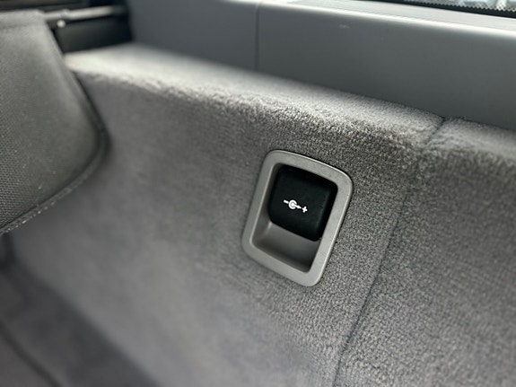 BMW 523i 24 of 24