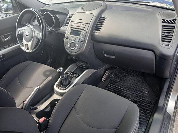 Kia Soul 14 of 21