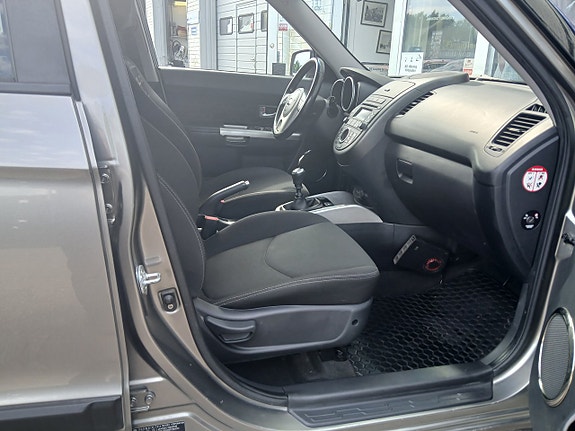 Kia Soul 15 of 21