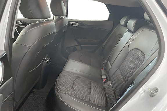 Kia XCeed 11 of 21