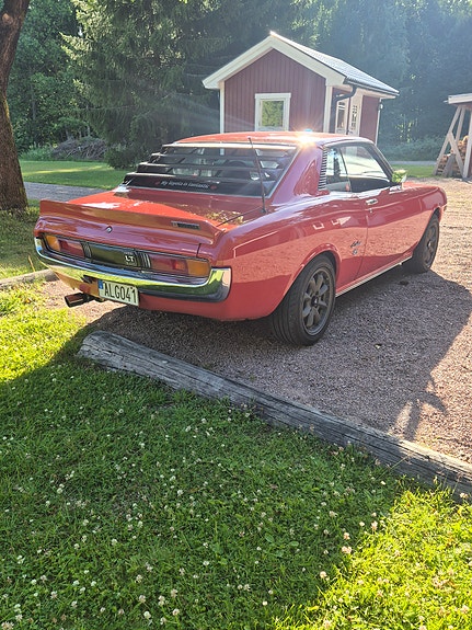 Toyota Celica 3 of 5