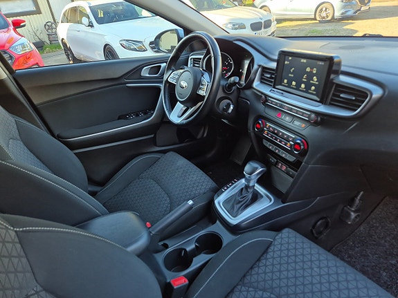 Kia Ceed 13 of 26