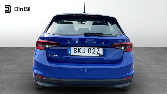 Skoda Fabia 5 of 5