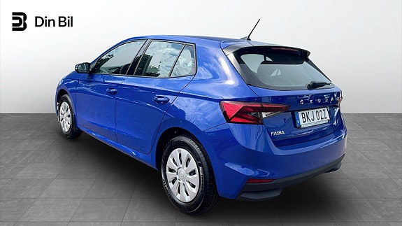 Skoda Fabia 3 of 5