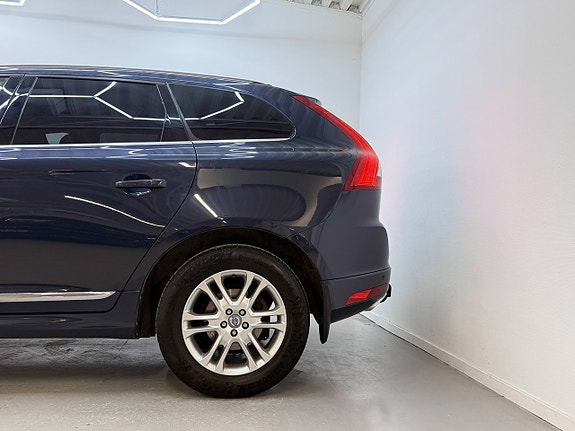 Volvo XC60 28 of 30