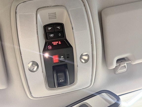 Volvo XC60 22 of 30