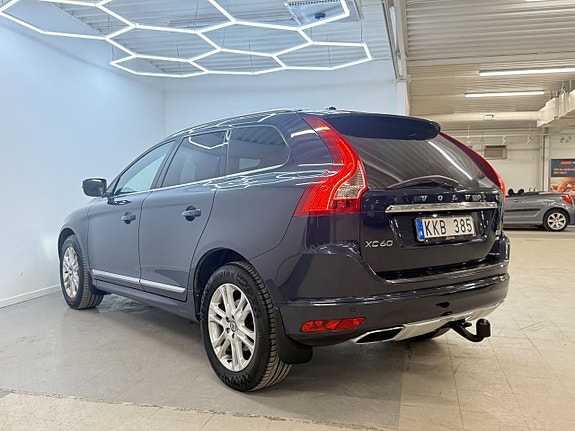Volvo XC60 8 of 30