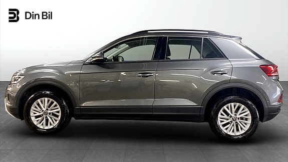 Volkswagen T-Roc 2 of 12