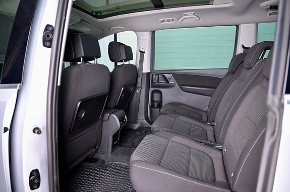 Volkswagen Sharan 11 of 26