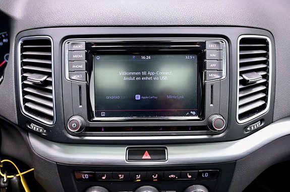 Volkswagen Sharan 25 of 26