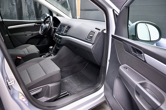 Volkswagen Sharan 13 of 26
