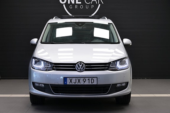 Volkswagen Sharan 3 of 5