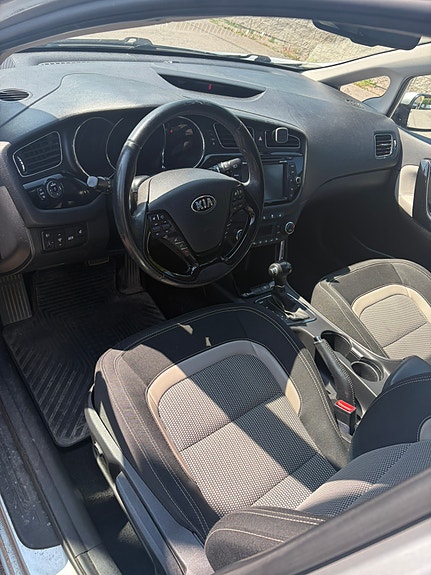 Kia Ceed 8 of 10