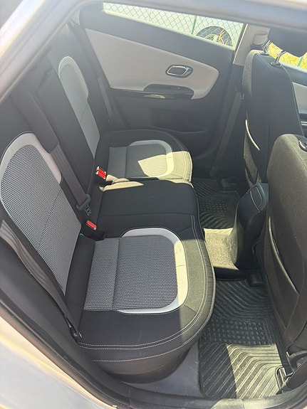 Kia Ceed 7 of 10