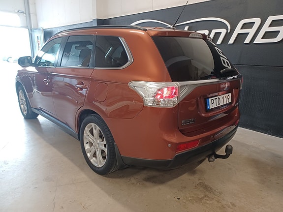 Mitsubishi Outlander 5 of 18