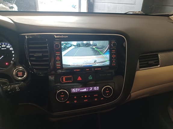Mitsubishi Outlander 16 of 18