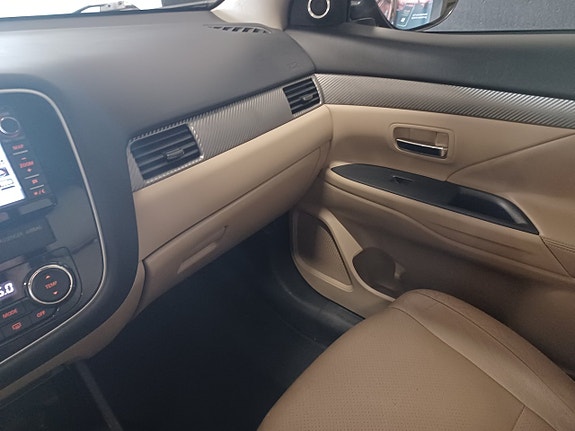 Mitsubishi Outlander 18 of 18