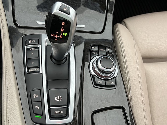 BMW 520d 28 of 30