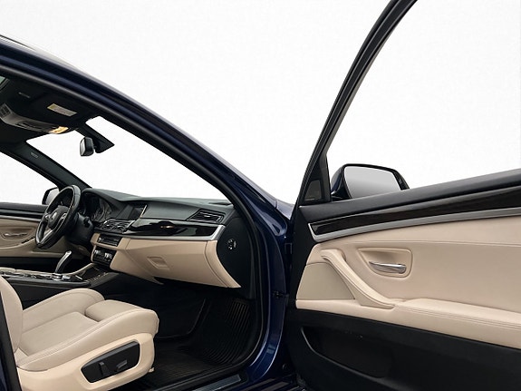 BMW 520d 16 of 30