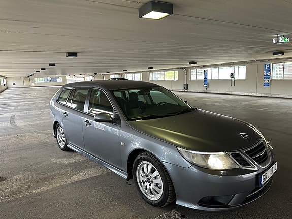 Saab 9-3 4 of 5