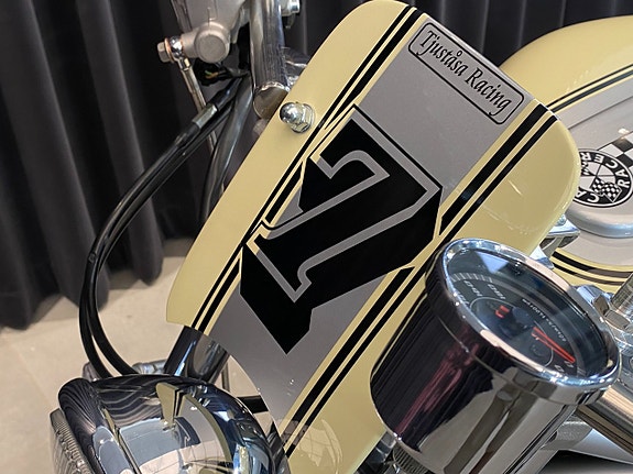 Yamaha XJ900S Café Racer – 1 of 1 – Tjuståsa Racing 25 of 30