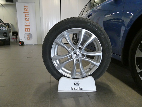 Kia Ceed 2 of 5