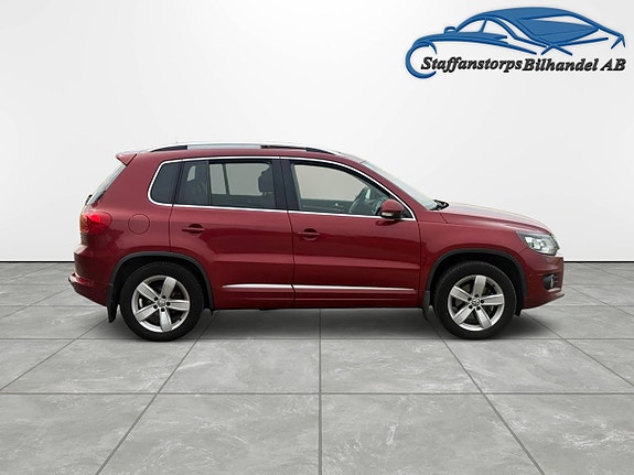 Volkswagen Tiguan 4 of 5