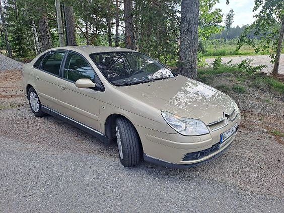 Citroen C5 2 of 5