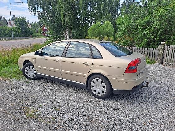 Citroen C5 4 of 5