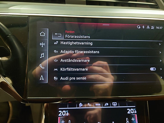 Audi Q8 17 of 19