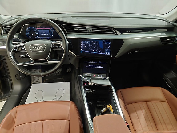 Audi Q8 9 of 19