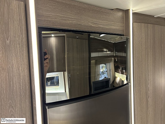 Kabe Travelmaster 810 LXL 20 of 21