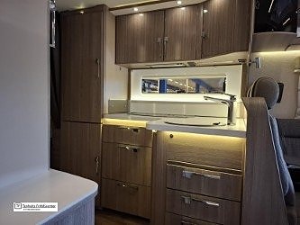 Kabe Travelmaster 810 LXL 13 of 14