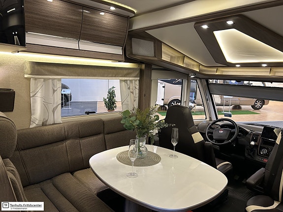 Kabe Travelmaster 810 LXL 10 of 21