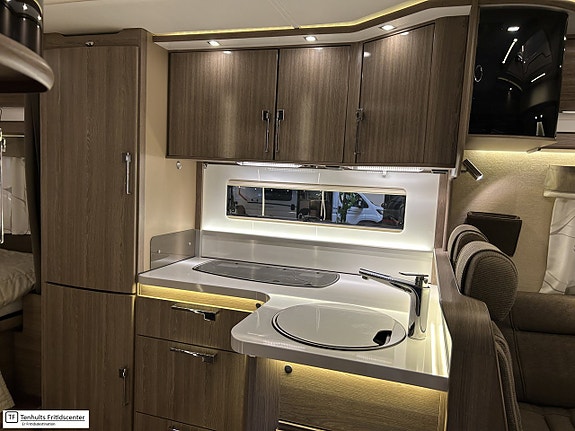 Kabe Travelmaster 810 LXL 17 of 21