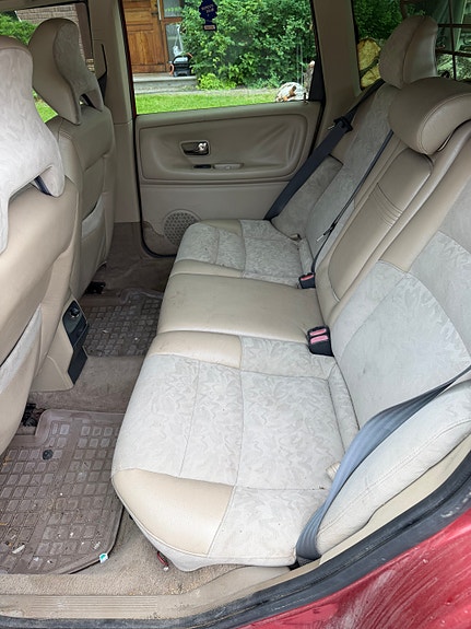 Volvo V70 6 of 6
