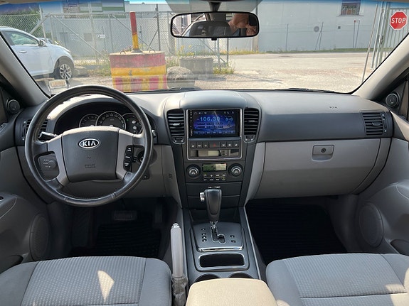 Kia Sorento 5 of 5