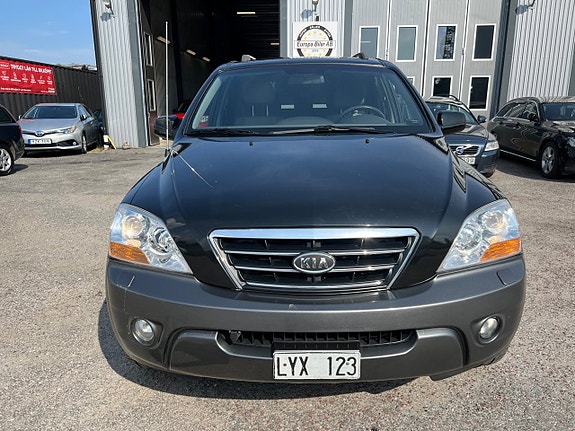 Kia Sorento 2 of 5