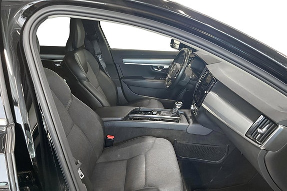 Volvo V90 14 of 23