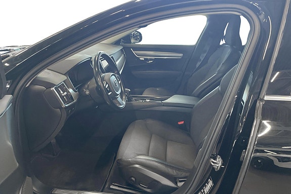 Volvo V90 13 of 23