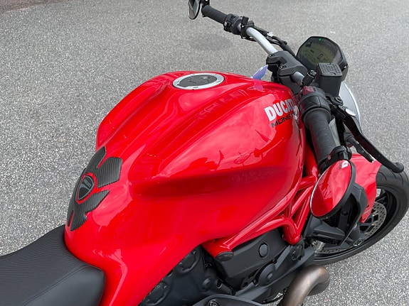Ducati Monster 821 6 of 8