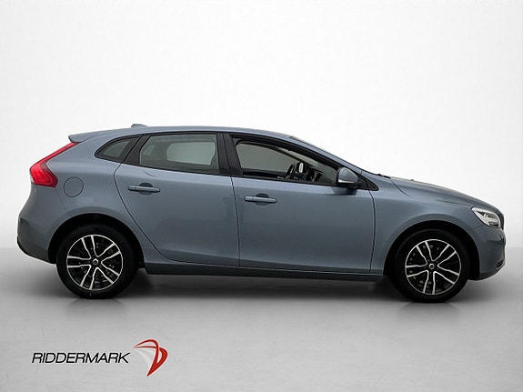 Volvo V40 9 of 30