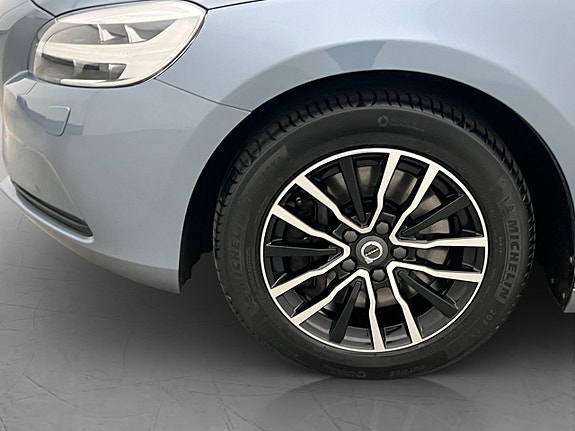 Volvo V40 29 of 30
