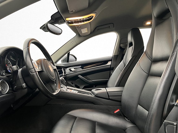Porsche Panamera 4S 12 of 30