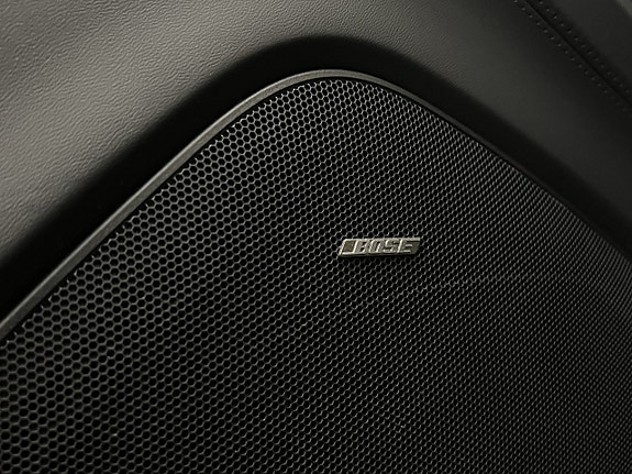Porsche Panamera 4S 19 of 30