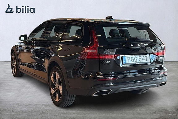 Volvo V60 Cross Country 5 of 5